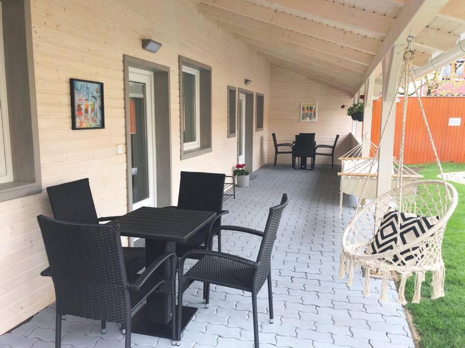 Casa Emese Apartment ไฮจ์ดุสโซบอสโล ภายนอก รูปภาพ