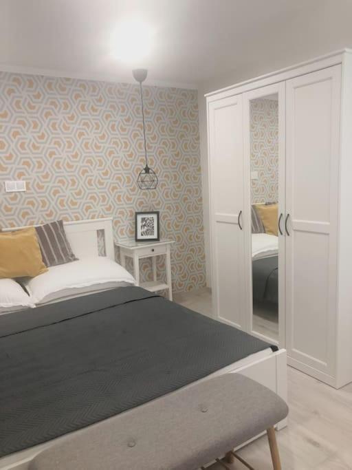 Casa Emese Apartment ไฮจ์ดุสโซบอสโล ภายนอก รูปภาพ